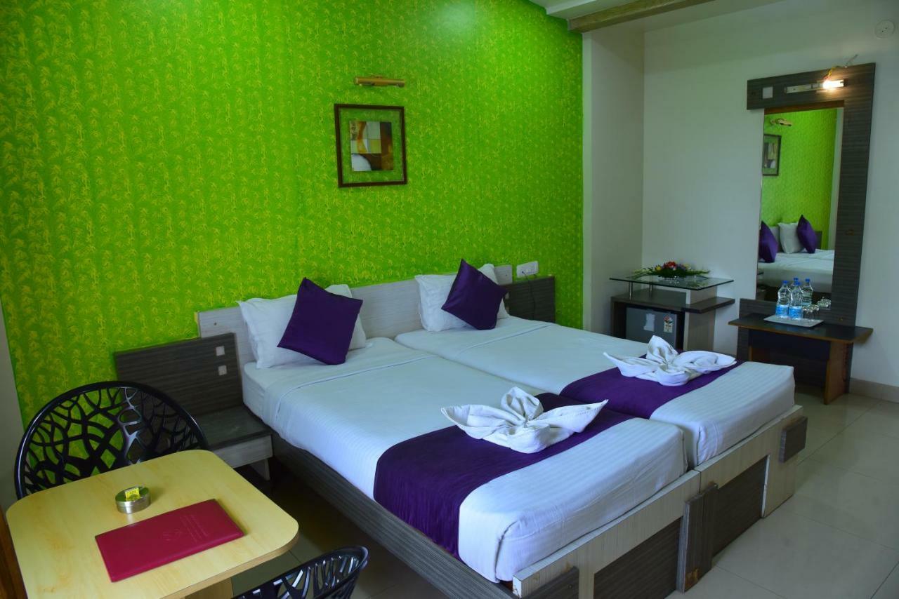 Palette - Spring Hills Resort Pirangut Extérieur photo