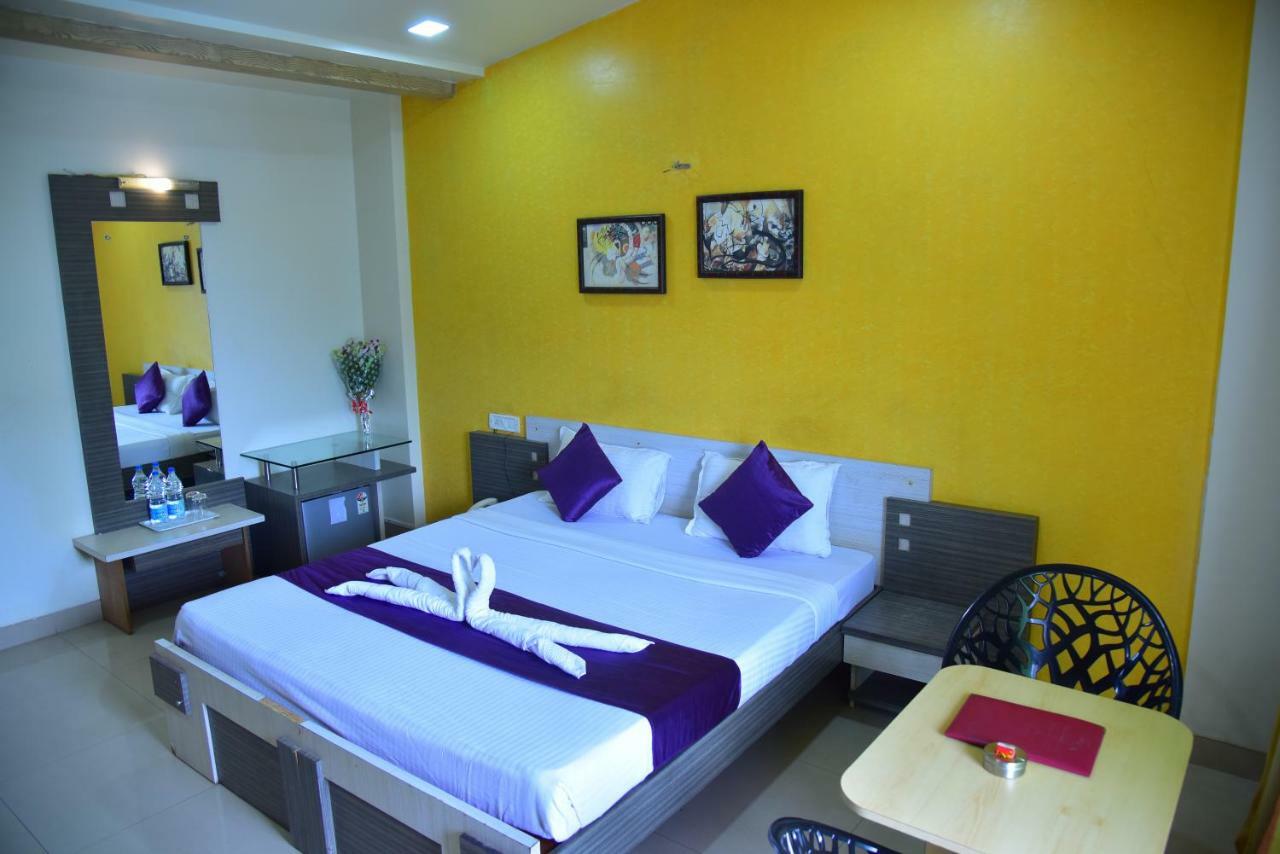 Palette - Spring Hills Resort Pirangut Extérieur photo
